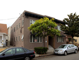 433 Magnolia Ave Apartments