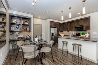 18110 Hunters Terrace Dr in Humble, TX - Building Photo - Building Photo