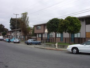 Alemany in San Francisco, CA - Building Photo - Building Photo