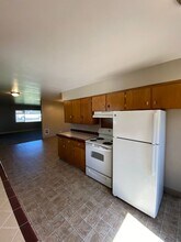 123 N 66th Ave-Unit -123 N 66th in Yakima, WA - Building Photo - Building Photo