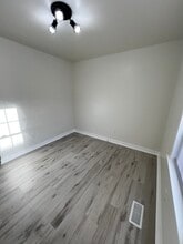 928 Farmer St in Petersburg, VA - Building Photo - Building Photo