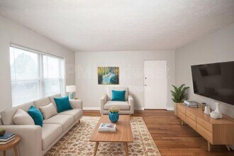 146 E 19th St in Indianapolis, IN - Building Photo - Building Photo