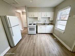 6509 Evangeline Ave in Louisville, KY - Building Photo - Building Photo