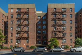 3025 Ocean Ave in Brooklyn, NY - Building Photo - Building Photo