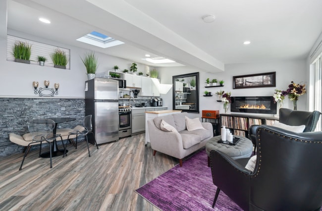 property at 6120 E 60th Pl