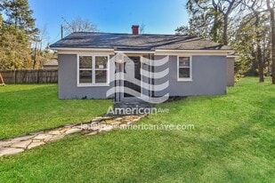 305 Virginia Ave in New Ellenton, SC - Building Photo