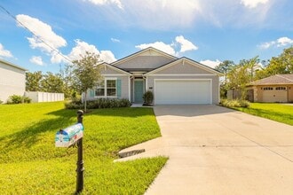 109 Persimmon Dr in Palm Coast, FL - Building Photo - Building Photo