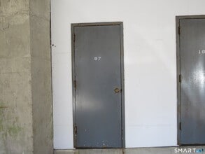 97 Highland Rd in Stamford, CT - Building Photo - Building Photo