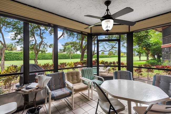 property at 5375 10th Fairway Dr