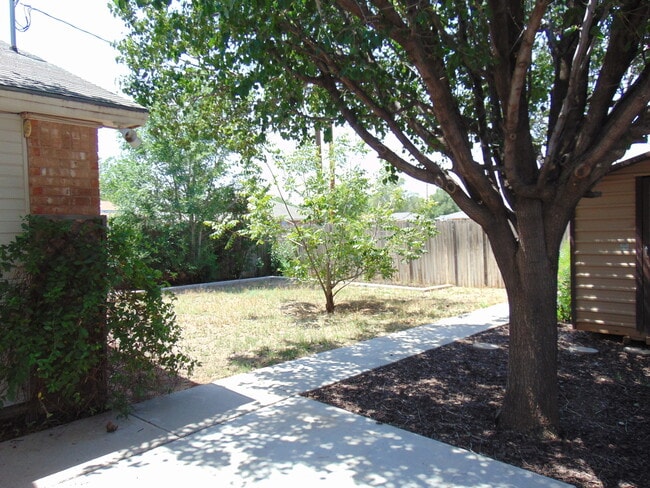 4418 Jarvis St in Lubbock, TX - Building Photo - Building Photo