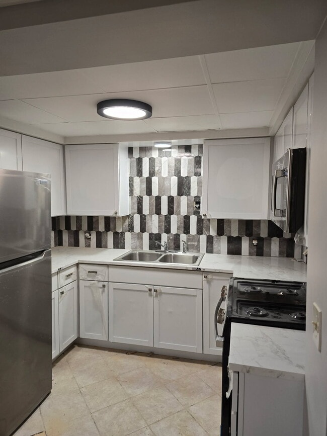 property at 818 Sable St