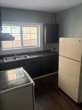 410 E 8th St in Waterloo, IA - Building Photo - Building Photo