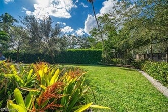 1053 Milano Dr in Naples, FL - Building Photo - Building Photo