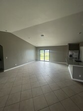 1322 NE 2nd Pl in Cape Coral, FL - Building Photo - Building Photo