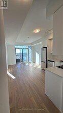 10 Abeja St in Vaughan, ON - Building Photo - Building Photo
