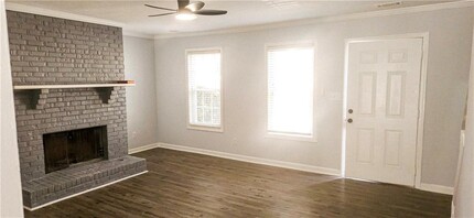 5582 Windwood Rd in Atlanta, GA - Building Photo - Building Photo