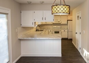 130 Pierre Pl, Unit 130 in Lima, OH - Building Photo - Building Photo
