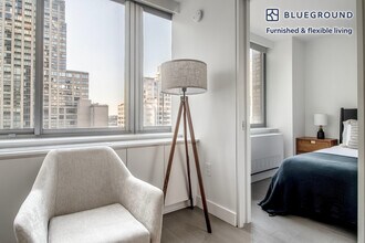 101 West End Ave in New York, NY - Building Photo - Building Photo