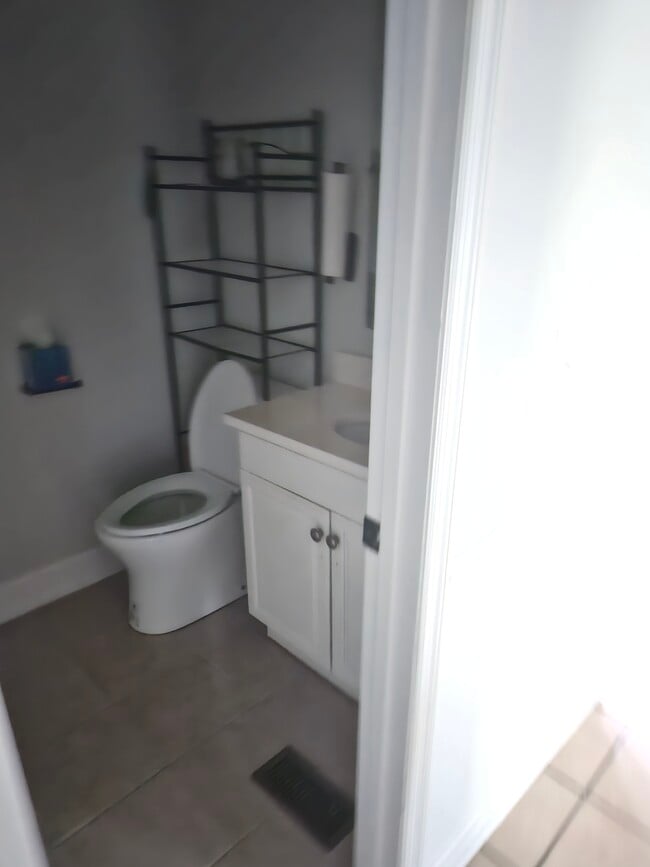 7412 Coleridge Dr in Fayetteville, NC - Building Photo - Building Photo