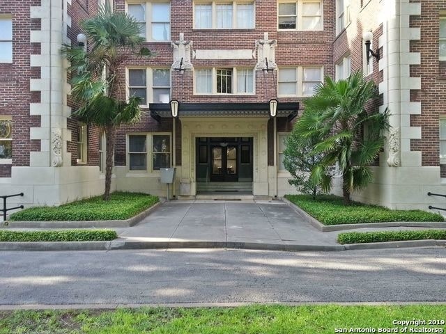 property at 110 Auditorium Cir