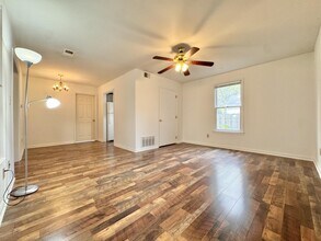 375 S Upper St in Lexington, KY - Building Photo - Building Photo