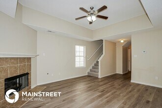 7399 Brentlawn Dr in Cordova, TN - Building Photo - Building Photo