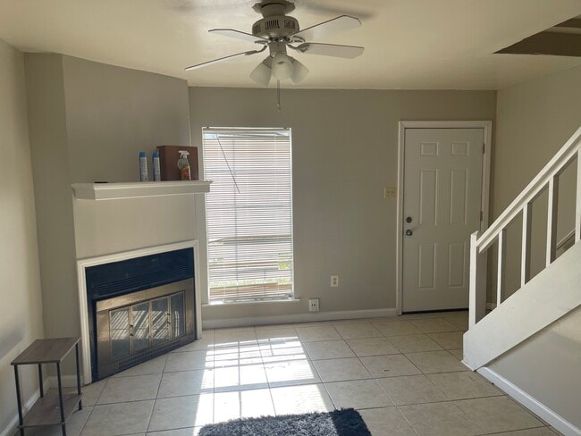 property at 3432 Yorkfield Dr