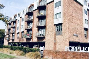 35300 Woodward Ave, Unit 2nd floor