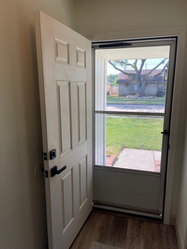1202 E Princeton Ln in Deer Park, TX - Building Photo - Building Photo
