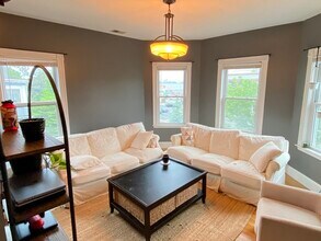 99 Fellsway W in Medford, MA - Building Photo - Building Photo