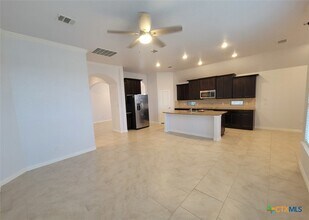 226 Norwood Ct in Schertz, TX - Building Photo - Building Photo