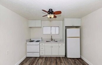 4508 Edgewood Pl in Riverside, CA - Building Photo - Building Photo
