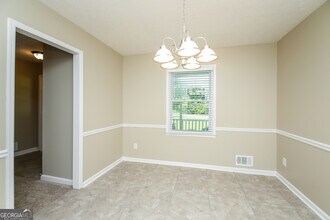 4315 Housworth Dr in Stonecrest, GA - Building Photo - Building Photo