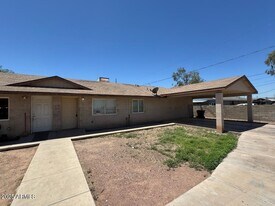 1331 E Pueblo Ave in Phoenix, AZ - Building Photo