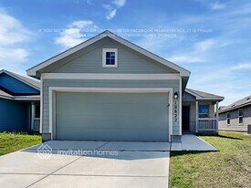 10622 Varmus Dr in Converse, TX - Building Photo