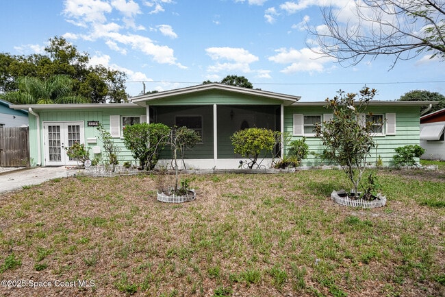 property at 2506 Auburn Dr
