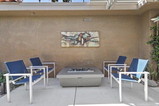 88 La Ronda Dr in Rancho Mirage, CA - Building Photo - Building Photo
