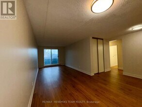 16 Capner St in St Catharines, ON - Building Photo - Building Photo