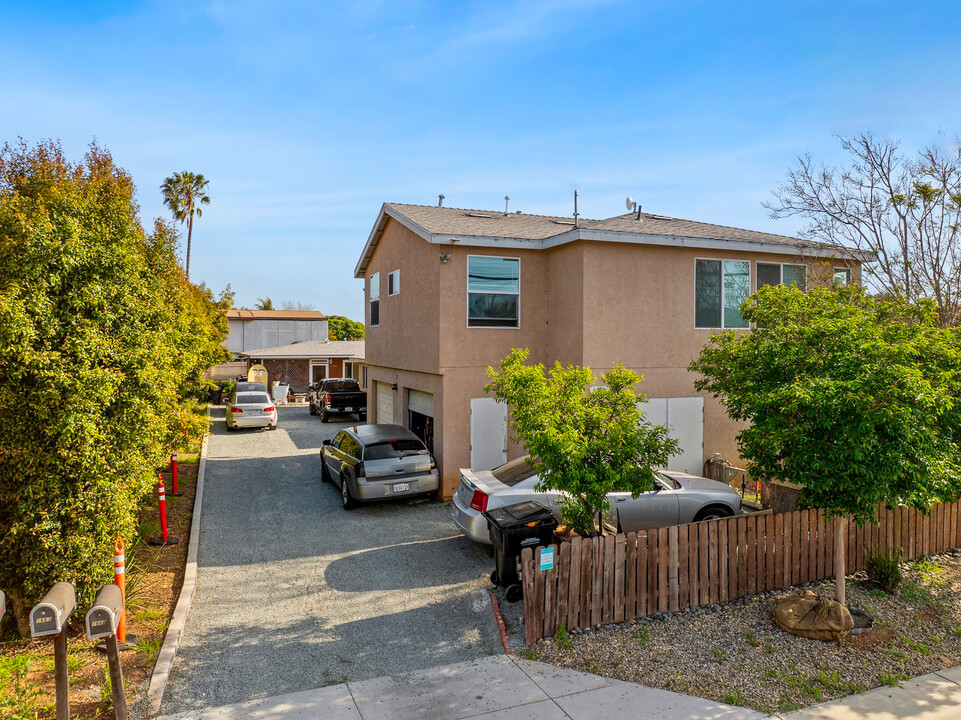 1663-65 Elm Ave in San Diego, CA - Building Photo