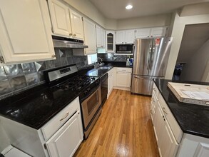 197 Pick Ave in Elmhurst, IL - Building Photo - Building Photo