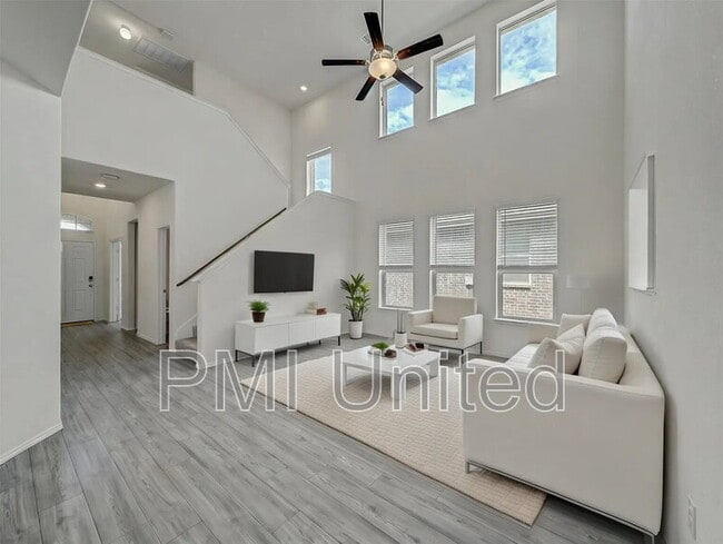 2321 Larimar Dr in Aubrey, TX - Building Photo - Building Photo
