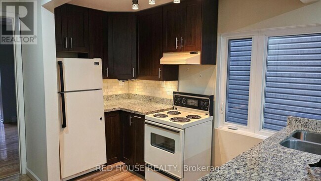 37 Connaught Ave in Toronto, ON - Building Photo - Building Photo