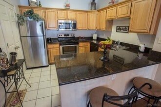 10 Arielle Ct in Williamsville, NY - Building Photo - Building Photo