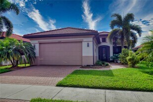 23214 Copperleaf Dr in Venice, FL - Building Photo