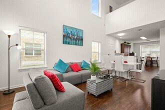 1620 Bryant Dr in Round Rock, TX - Building Photo - Building Photo