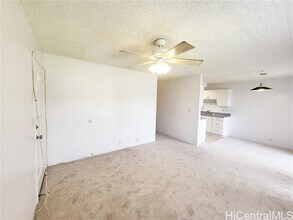 46-1018-1018 Emepela Wy in Kaneohe, HI - Foto de edificio - Building Photo