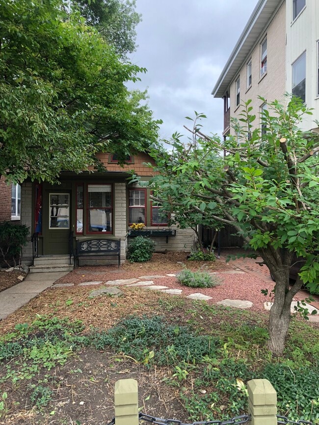 property at 15 S Hancock St