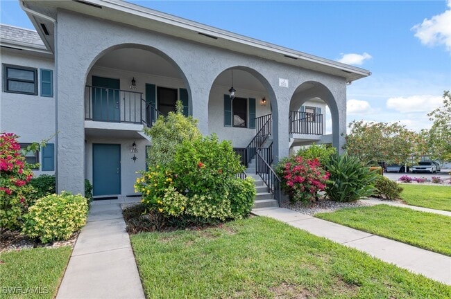 property at 5500 Rattlesnake Hammock Rd