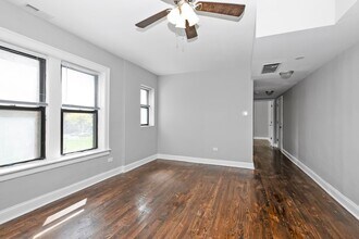 7121 S East End Ave in Chicago, IL - Building Photo - Building Photo