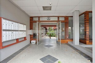 958 28th St in Oakland, CA - Building Photo